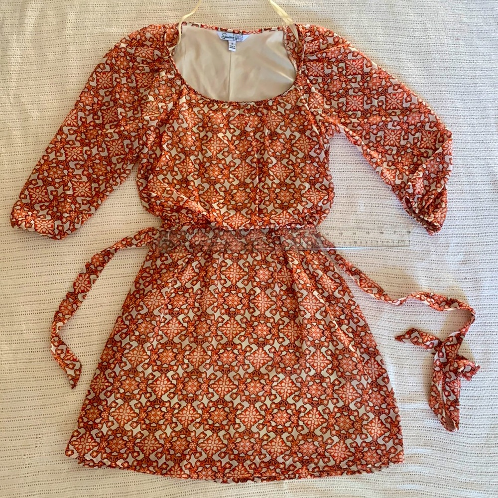 Silky dress with non see through liner